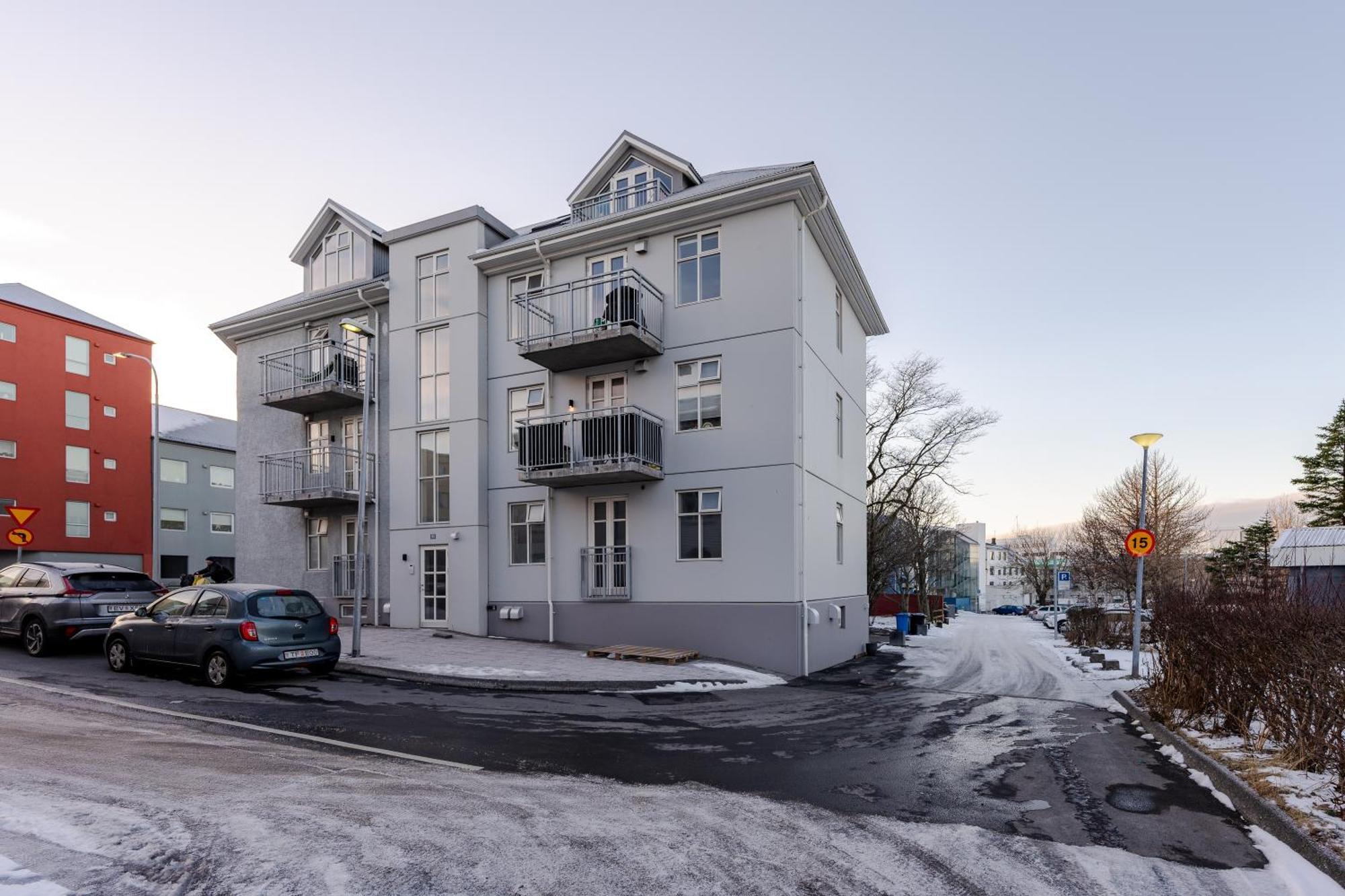 Day Dream Apartments Laugavegur 139 Reykjavik Exterior photo